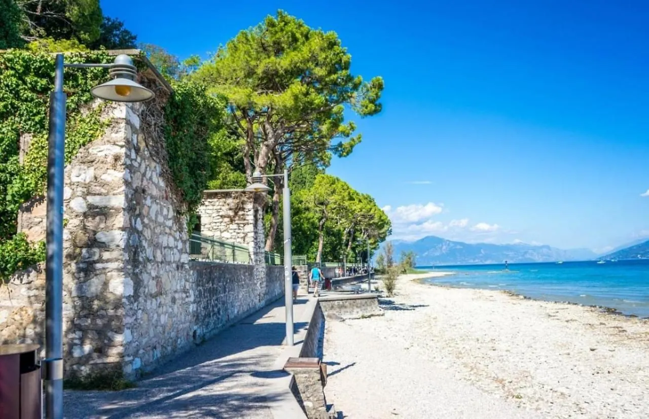 Azzurrite Apartment - Sirmione - Fronte Piscina
